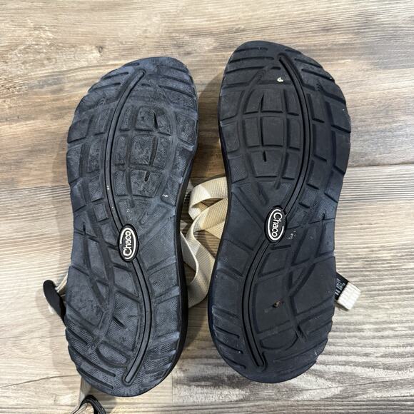 Chaco Tegu Women’s Sandals White Black Adjustable Outdoor Hiking Size 9 - Picture 7 of 10